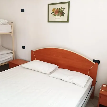 Apartment Fides *